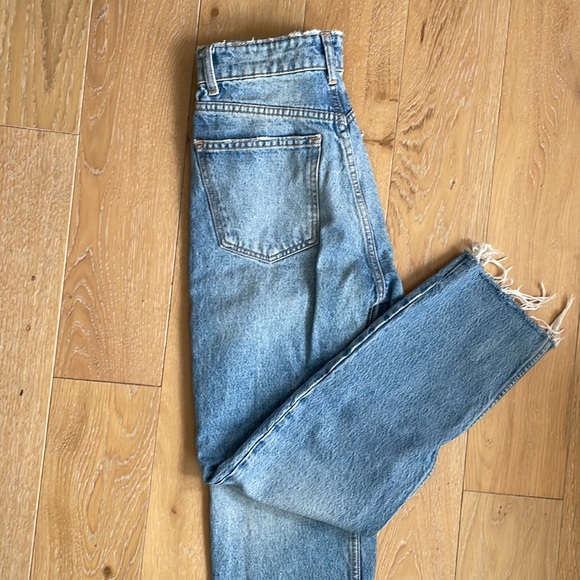 Zara straight leg jeans - Picture 2 of 2